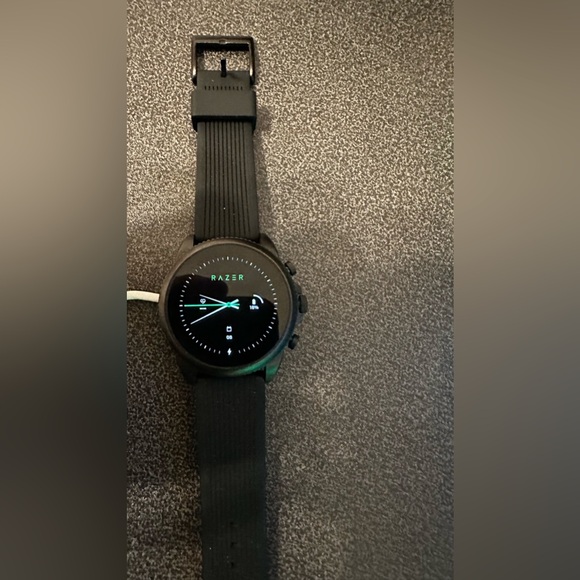 Fossil Gen 6 Razer Edition watch - Picture 3 of 9